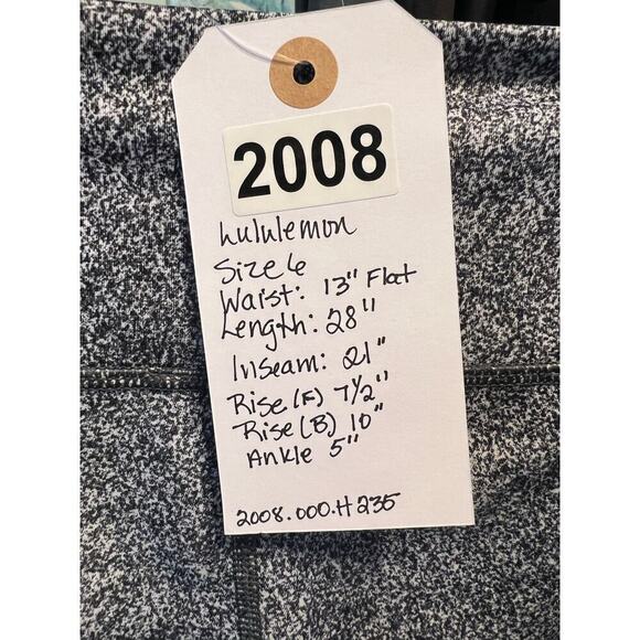 Lululemon High Times Crops Rio Mist White/Black Cropped Leggings Womens Size 6 - Picture 8 of 8